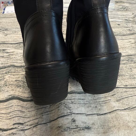 Fly London Black Leather Knee High Wedge Boots EU38/ US7-7.5 - Picture 5 of 12